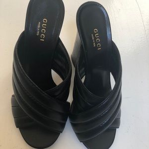 Gucci sandals size 38 black leather